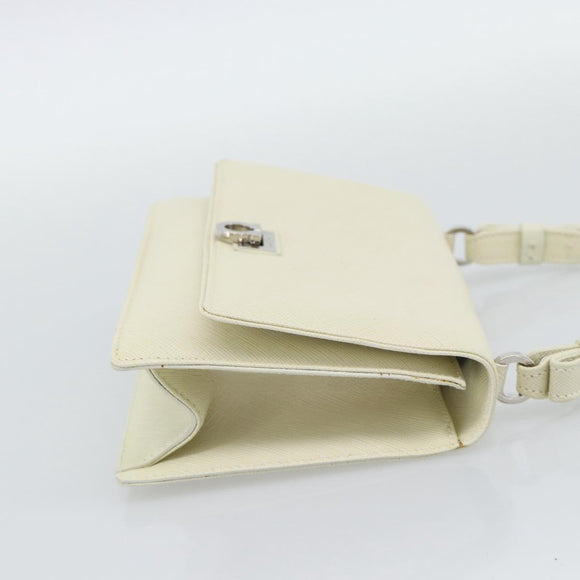 Salvatore Ferragamo Gancini Chain Shoulder Bag Leather Ivory Silver Auth ka5446V