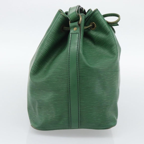LOUIS VUITTON Epi Petit Noe Shoulder Bag Green M44104 LV Auth ka5509