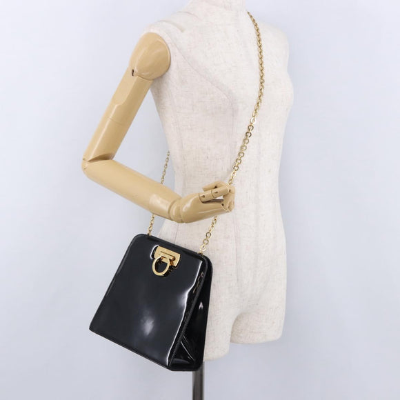 Salvatore Ferragamo Gancini Chain Shoulder Bag Patent Black Gold Auth ka5550A