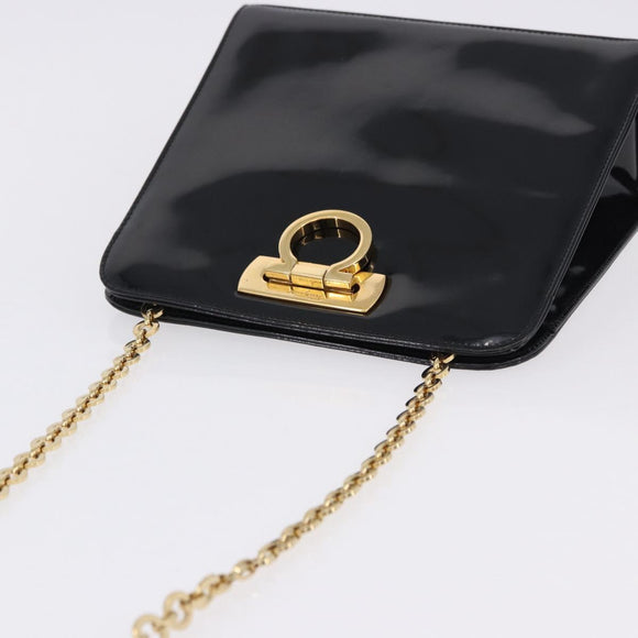 Salvatore Ferragamo Gancini Chain Shoulder Bag Patent Black Gold Auth ka5550A