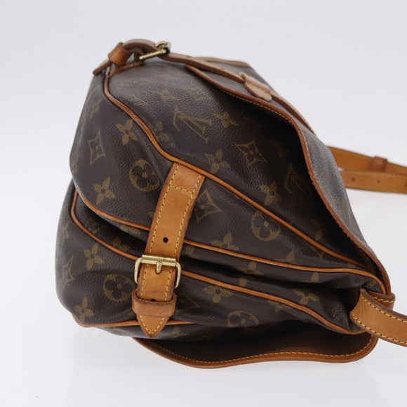 LOUIS VUITTON Monogram Saumur 30 Shoulder Bag M42256 LV Auth ka5561