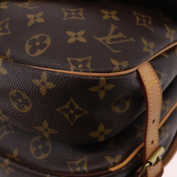 LOUIS VUITTON Monogram Saumur 30 Shoulder Bag M42256 LV Auth ka5588V
