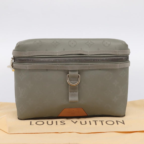 LOUIS VUITTON Monogram Titanium Messenger PM Bag Gray M43889 LV Auth ka5662V
