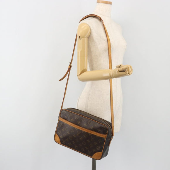 LOUIS VUITTON Monogram Trocadero 30 Shoulder Bag M51272 LV Auth ka5730A