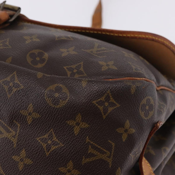LOUIS VUITTON Monogram Saumur 35 Shoulder Bag M42254 LV Auth ka5756