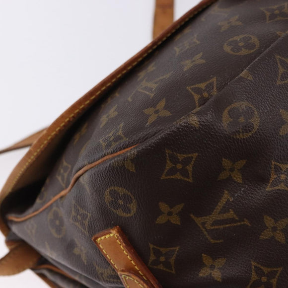 LOUIS VUITTON Monogram Saumur 35 Shoulder Bag M42254 LV Auth ka5756