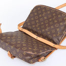 LOUIS VUITTON Monogram Saumur 30 Shoulder Bag M42256 LV Auth ka5757A-19
