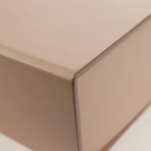 FENDI Shoulder Bag Leather Beige Gold Auth ka578M