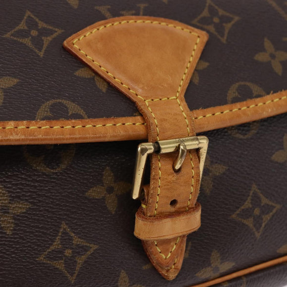 LOUIS VUITTON Monogram Sologne Shoulder Bag M42250 LV Auth ka5833A