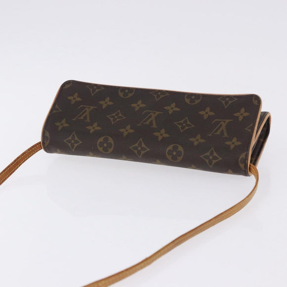 LOUIS VUITTON Monogram Pochette Twin GM Shoulder Bag M51852 LV Auth ka5845