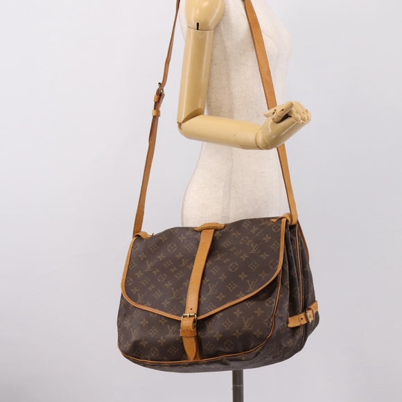 LOUIS VUITTON Monogram Saumur 35 Shoulder Bag M42254 LV Auth ka5862