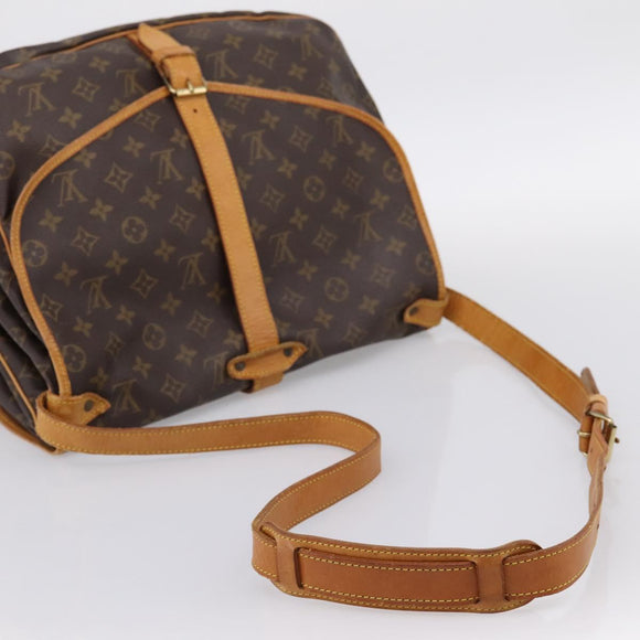 LOUIS VUITTON Monogram Saumur 35 Shoulder Bag M42254 LV Auth ka5862