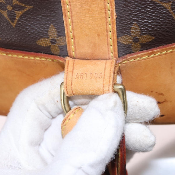 LOUIS VUITTON Monogram Randonnee PM Shoulder Bag M42243 LV Auth ka5880