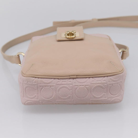 Salvatore Ferragamo Gancini Shoulder Bag Leather Pink Gold Auth ka5915A