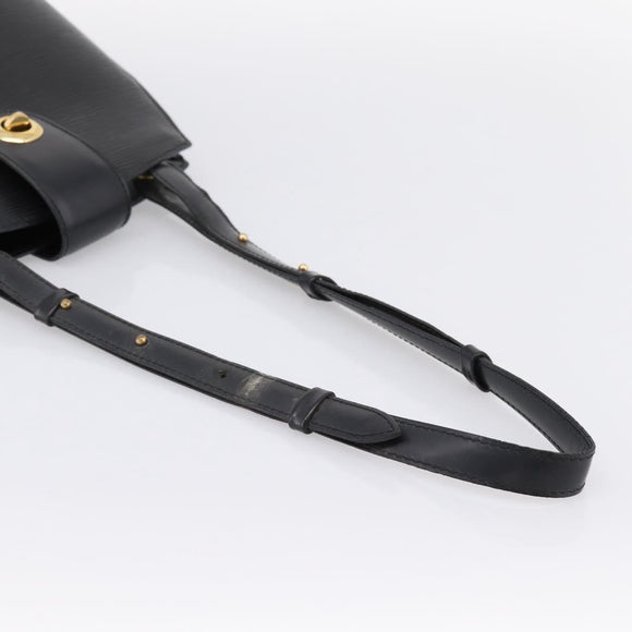 LOUIS VUITTON Epi Cluny Shoulder Bag Black M52252 LV Auth ka5937V