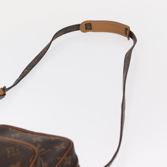 LOUIS VUITTON Monogram Amazon Shoulder Bag M45236 LV Auth ka603