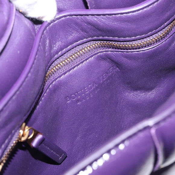 BOTTEGA VENETA MAXI INTRECCIATO Padded Cassette Bag Leather Purple Auth ka6032V