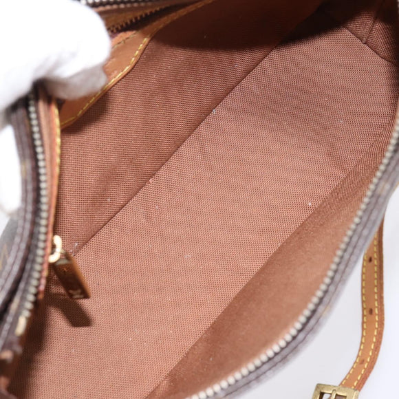 LOUIS VUITTON Monogram Trotteur Shoulder Bag M51240 LV Auth ka6129