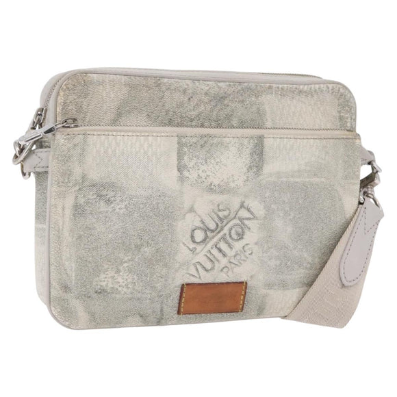 LOUIS VUITTON Damier Salt Trio Messenger Bag White N50068 LV Auth ka6360