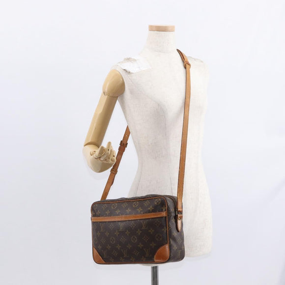 LOUIS VUITTON Monogram Trocadero 30 Shoulder Bag M51272 LV Auth ka642