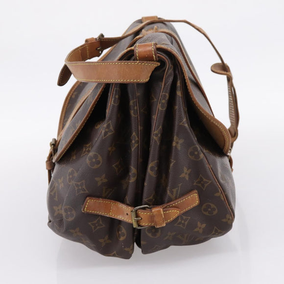 LOUIS VUITTON Monogram Saumur 35 Shoulder Bag M42254 LV Auth ka6513