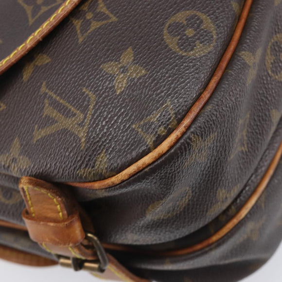 LOUIS VUITTON Monogram Saumur 30 Shoulder Bag M42256 LV Auth ka6514