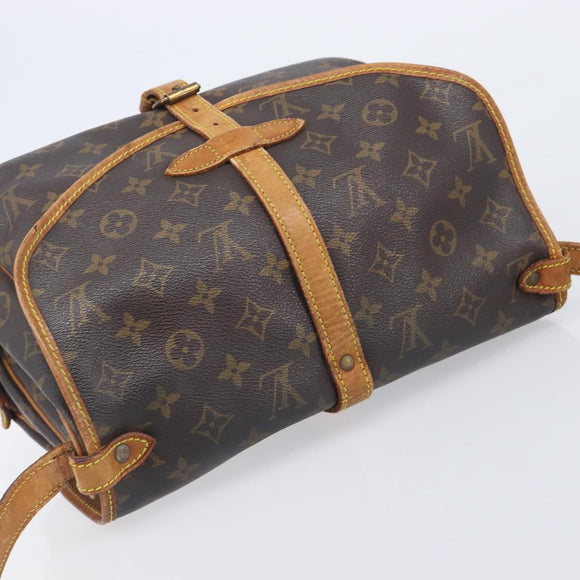 LOUIS VUITTON Monogram Saumur 30 Shoulder Bag M42256 LV Auth ka6514