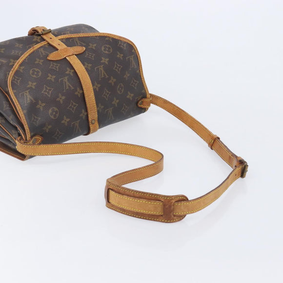 LOUIS VUITTON Monogram Saumur 30 Shoulder Bag M42256 LV Auth ka6514
