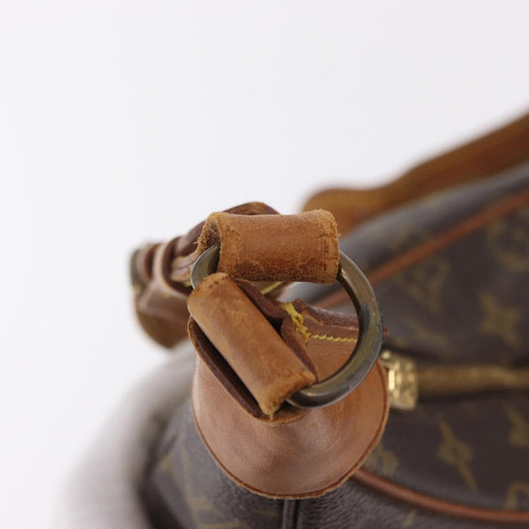 LOUIS VUITTON Monogram Boulogne 35 Shoulder Bag M51260 LV Auth ka6515
