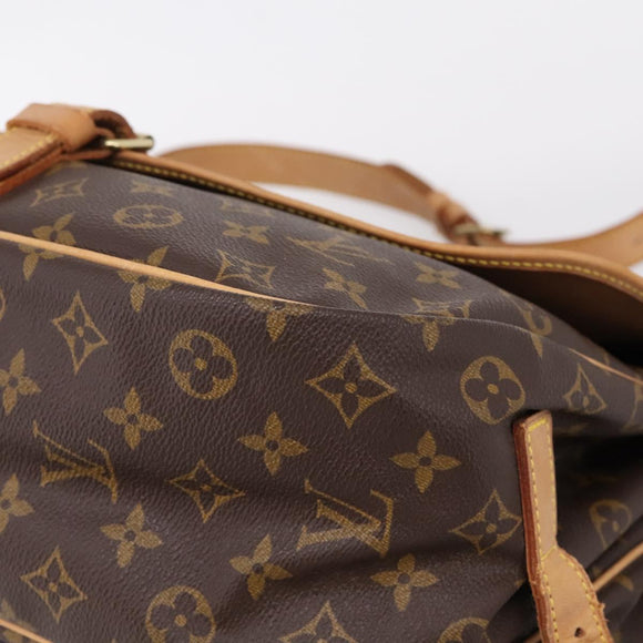 LOUIS VUITTON Monogram Saumur 35 Shoulder Bag M42254 LV Auth ka6664