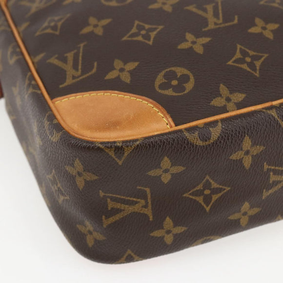 LOUIS VUITTON Monogram Danube GM Umhängetasche M45262 LV Auth ka705