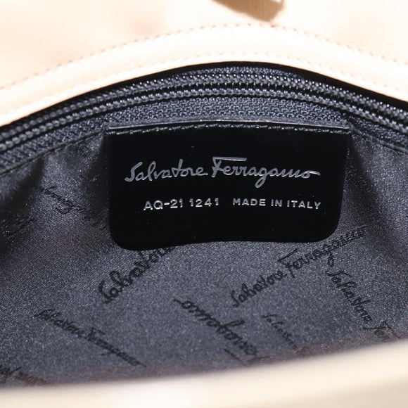 Salvatore Ferragamo Tote Bag Patent Leather Ivory Silver Auth ka7058