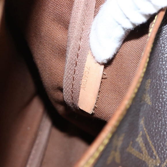 LOUIS VUITTON Monogram Saumur 35 Shoulder Bag M42254 LV Auth ka706