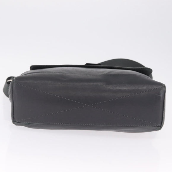 LOUIS VUITTON LV Cup V Line Cross Bag Leather Navy Silver M50443 LV Auth ka7072