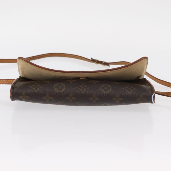 LOUIS VUITTON Monogram Pochette Twin GM Shoulder Bag M51852 LV Auth ka709