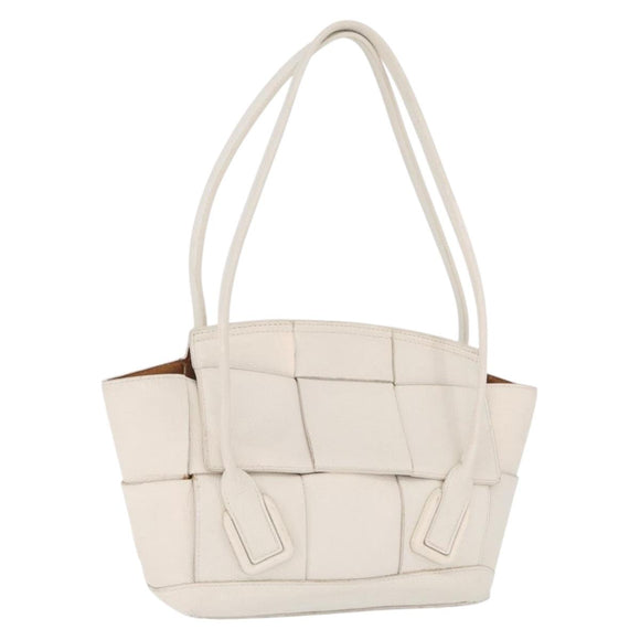 Bottega Veneta MAXI INTRECCIATO Arco Mini Hand Bag Leather White Auth ka7101A