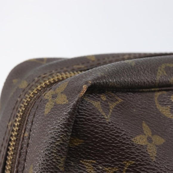 LOUIS VUITTON Monogram Trousse Toilette 28 Clutch Bag M47522 LV Auth ka7103