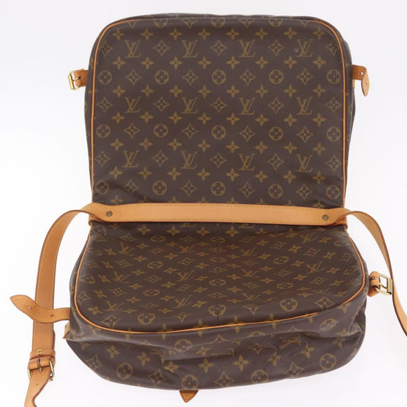 LOUIS VUITTON Monogram Saumur 35 Shoulder Bag M42254 LV Auth ka7109A