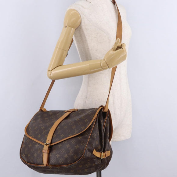 LOUIS VUITTON Monogram Saumur 35 Shoulder Bag M42254 LV Auth ka7109A