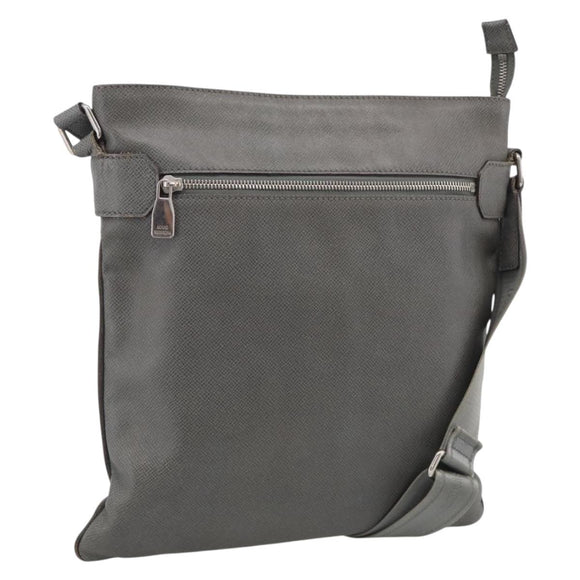 LOUIS VUITTON Taiga Sasha Shoulder Bag Gray Glacier M32630 LV Auth ka7212