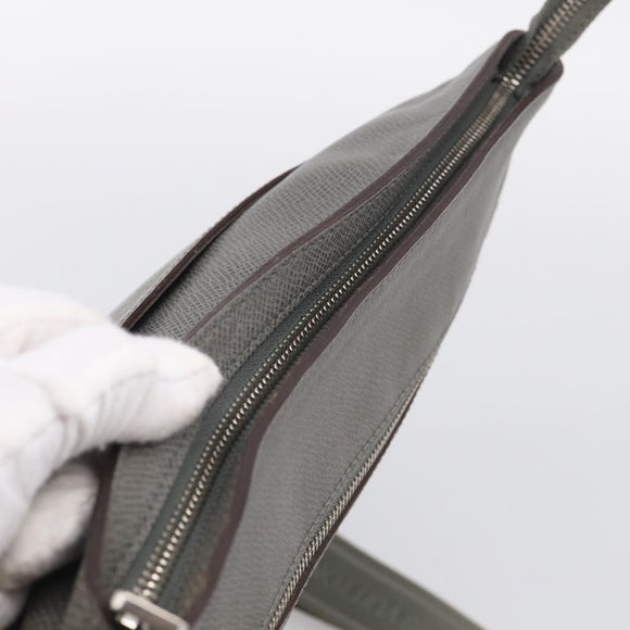 LOUIS VUITTON Taiga Sasha Shoulder Bag Gray Glacier M32630 LV Auth ka7212