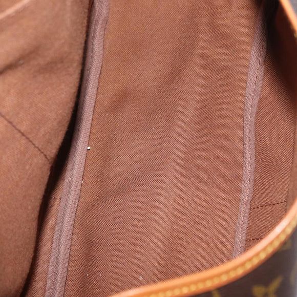 LOUIS VUITTON Monogram Saumur 35 Shoulder Bag M42254 LV Auth ka812