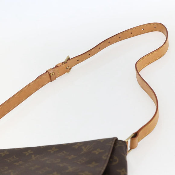 LOUIS VUITTON Monogram Musette Umhängetasche M51256 LV Auth ka824