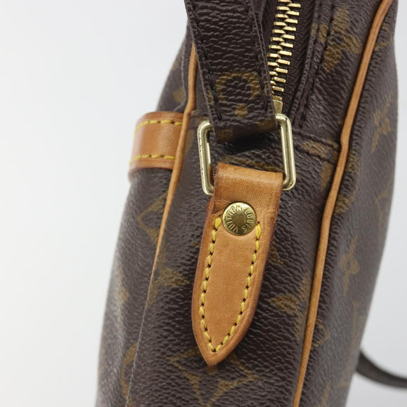 LOUIS VUITTON Monogram Danube Umhängetasche M45266 LV Auth ka839