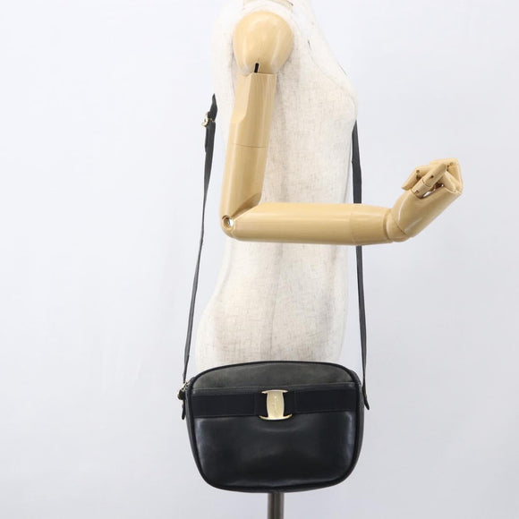 Salvatore Ferragamo Vala Shoulder Bag Leather Navy Gold Auth ka930