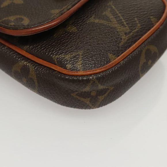 LOUIS VUITTON Monogram Pochette Cancun Shoulder Bag M60018 LV Auth KD349