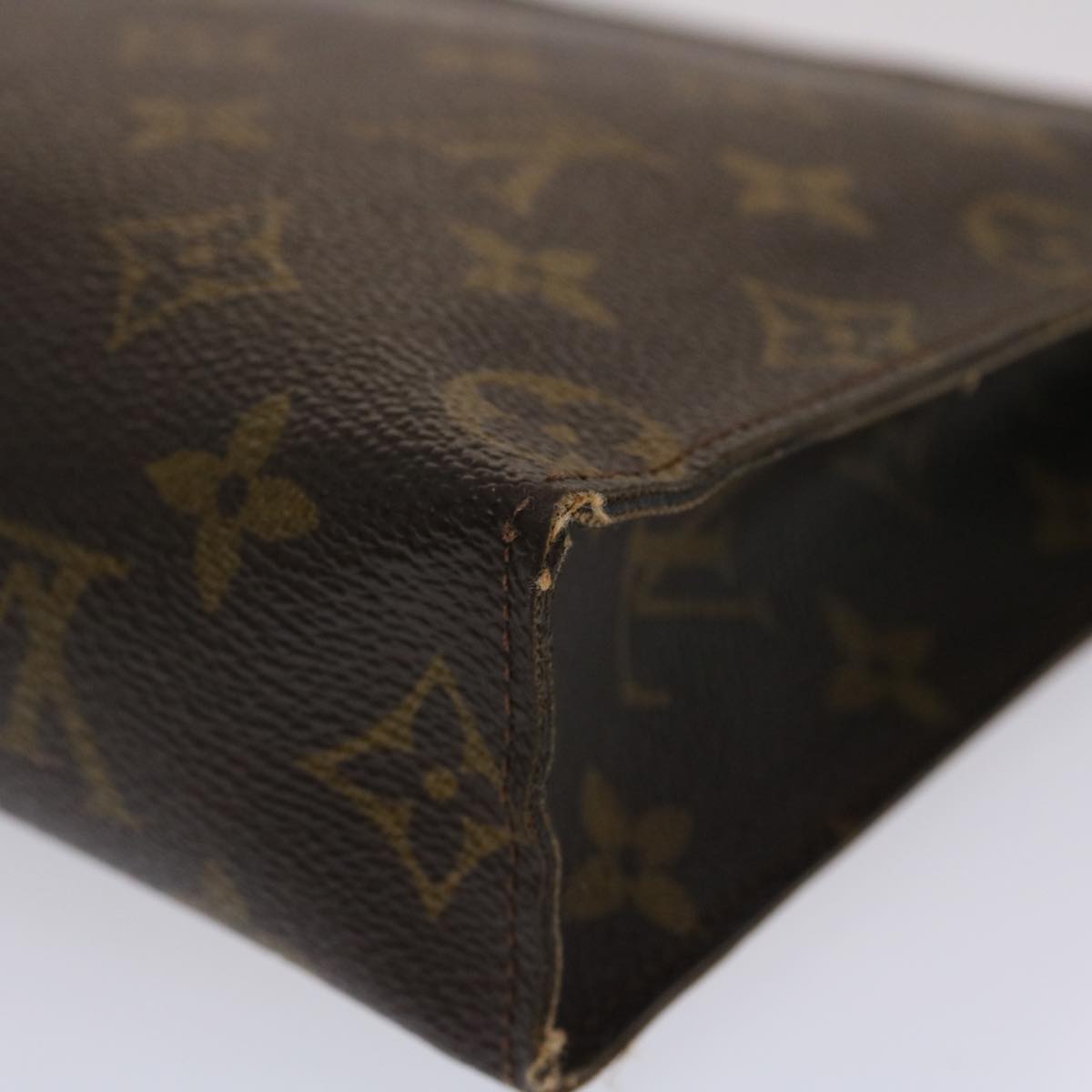 LOUIS VUITTON Monogram Poche Toilette 26 Pouch M47542 LV Auth ki3222