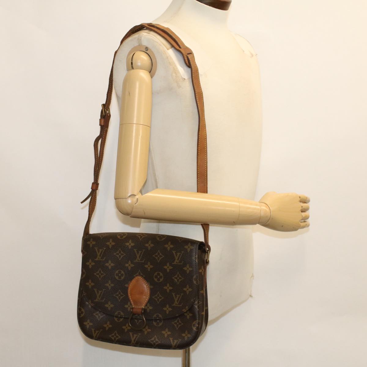 LOUIS VUITTON Monogram Saint Cloud GM Shoulder Bag M51242 LV Auth ki3265