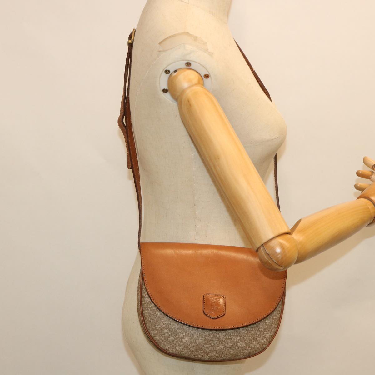 CELINE Macadam Canvas Shoulder Bag Beige Auth ki3429