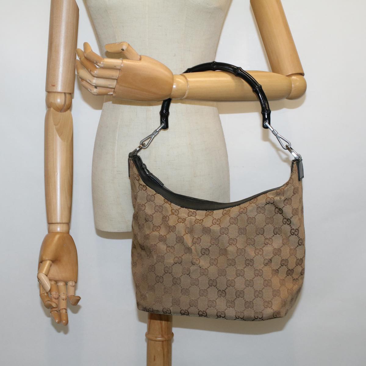 GUCCI Bamboo GG Canvas Shoulder Bag Beige Auth ki3617